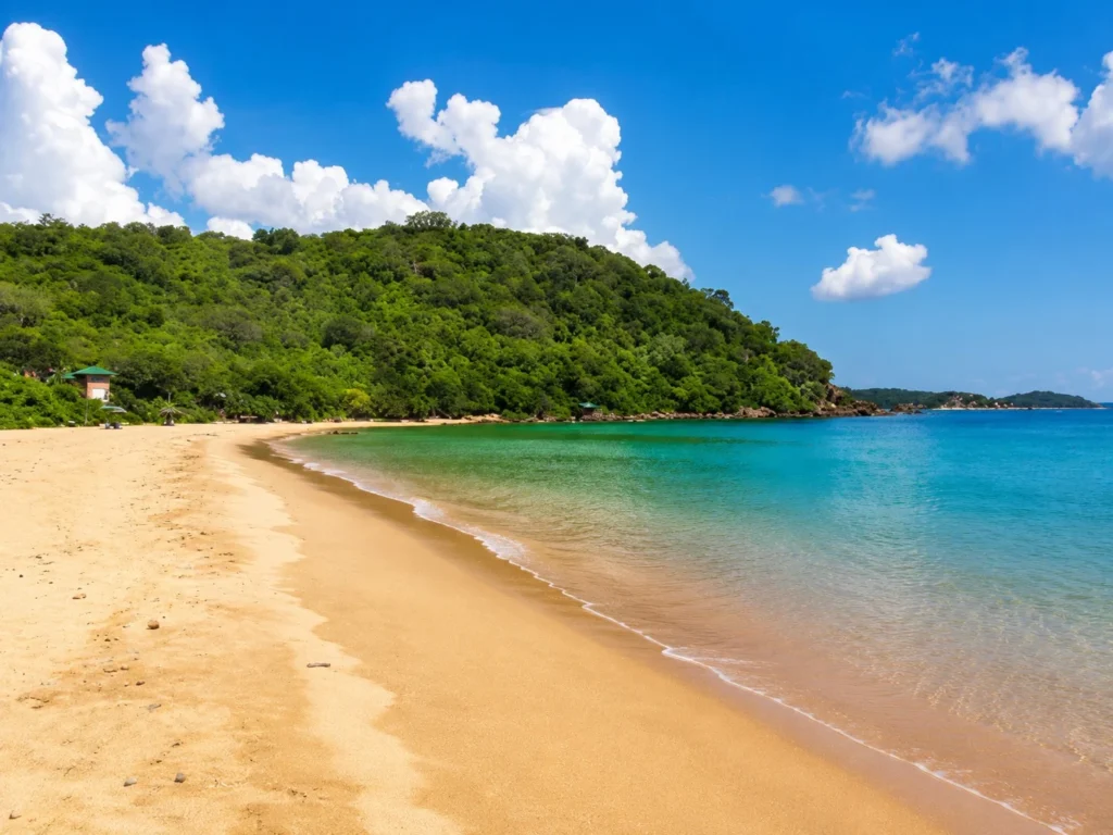 Best Taxi Service from Arugam Bay to Trincomalee